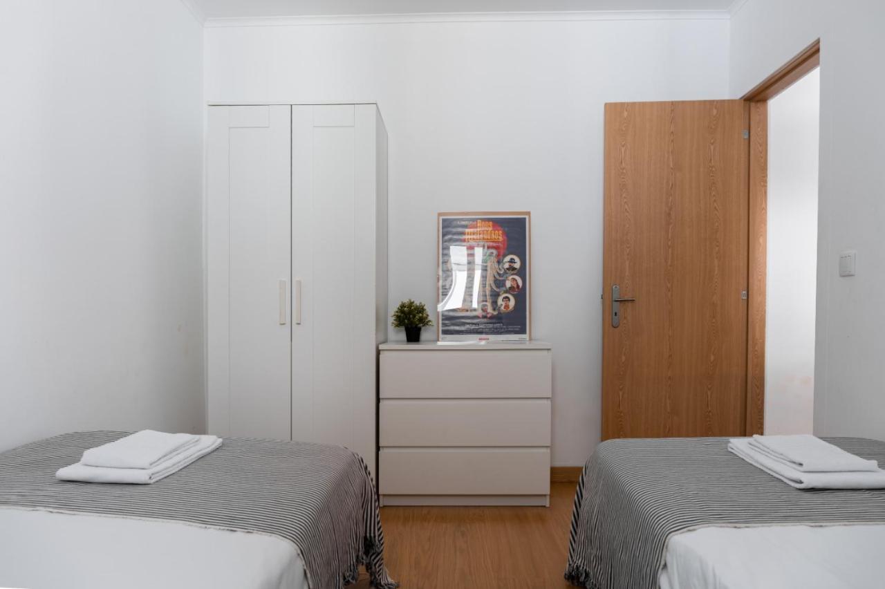 Entrecampos - Two Bedroom Apartment With Terrace Лиссабон Экстерьер фото